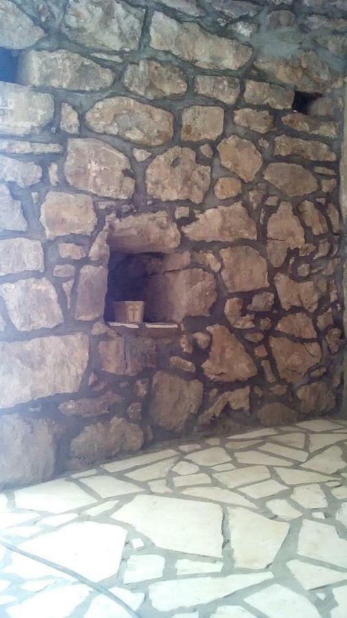 Cottage Melita The Apartment For Animal Lovers Babino Polje Dış mekan fotoğraf